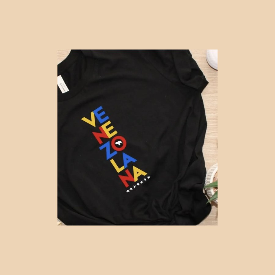 Venezolana tee in flag colors on a black shirt